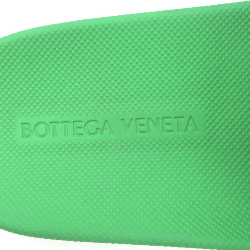 Bottega Veneta The Slider Sandals Green Quilted Rubber Size 42
