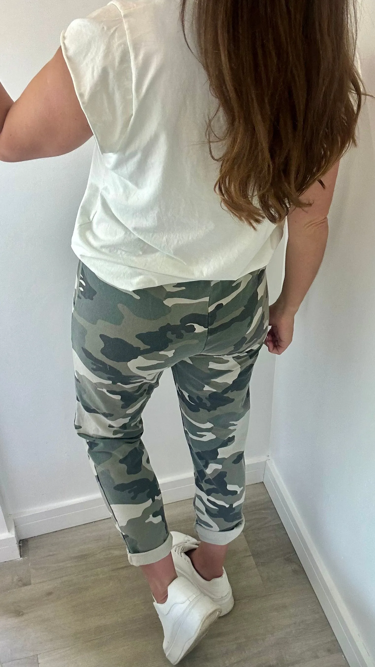 CAMO SWEAT PANTS
