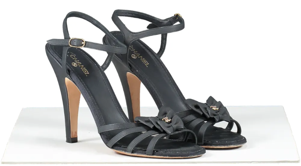 Chanel Black Leather Peep Toe CC LOGO Bow Detail Sandals UK 8 EU 41 👠