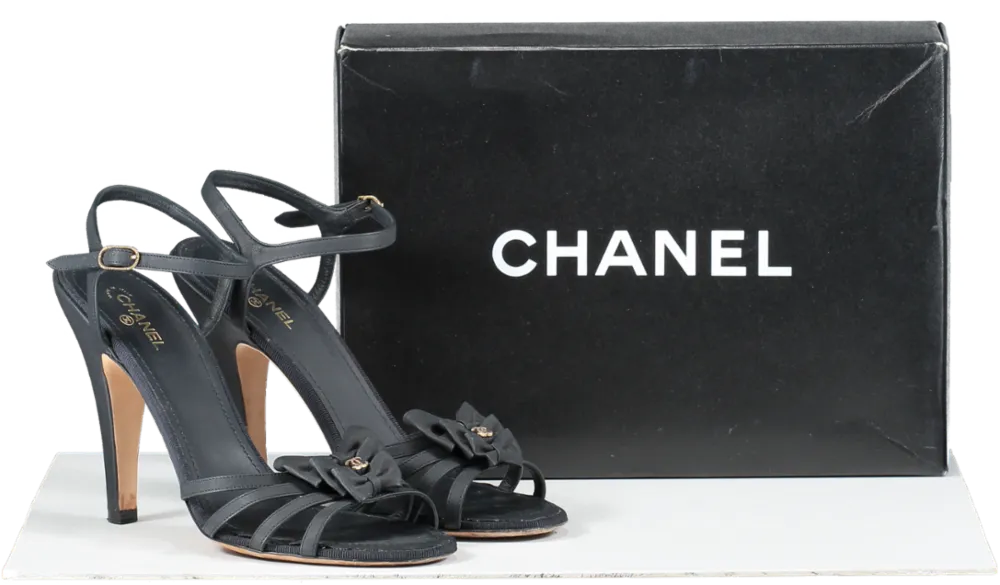 Chanel Black Leather Peep Toe CC LOGO Bow Detail Sandals UK 8 EU 41 👠