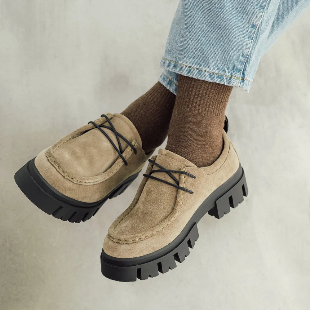 Corvara Lugged Laceup Moccasins (Walnut)