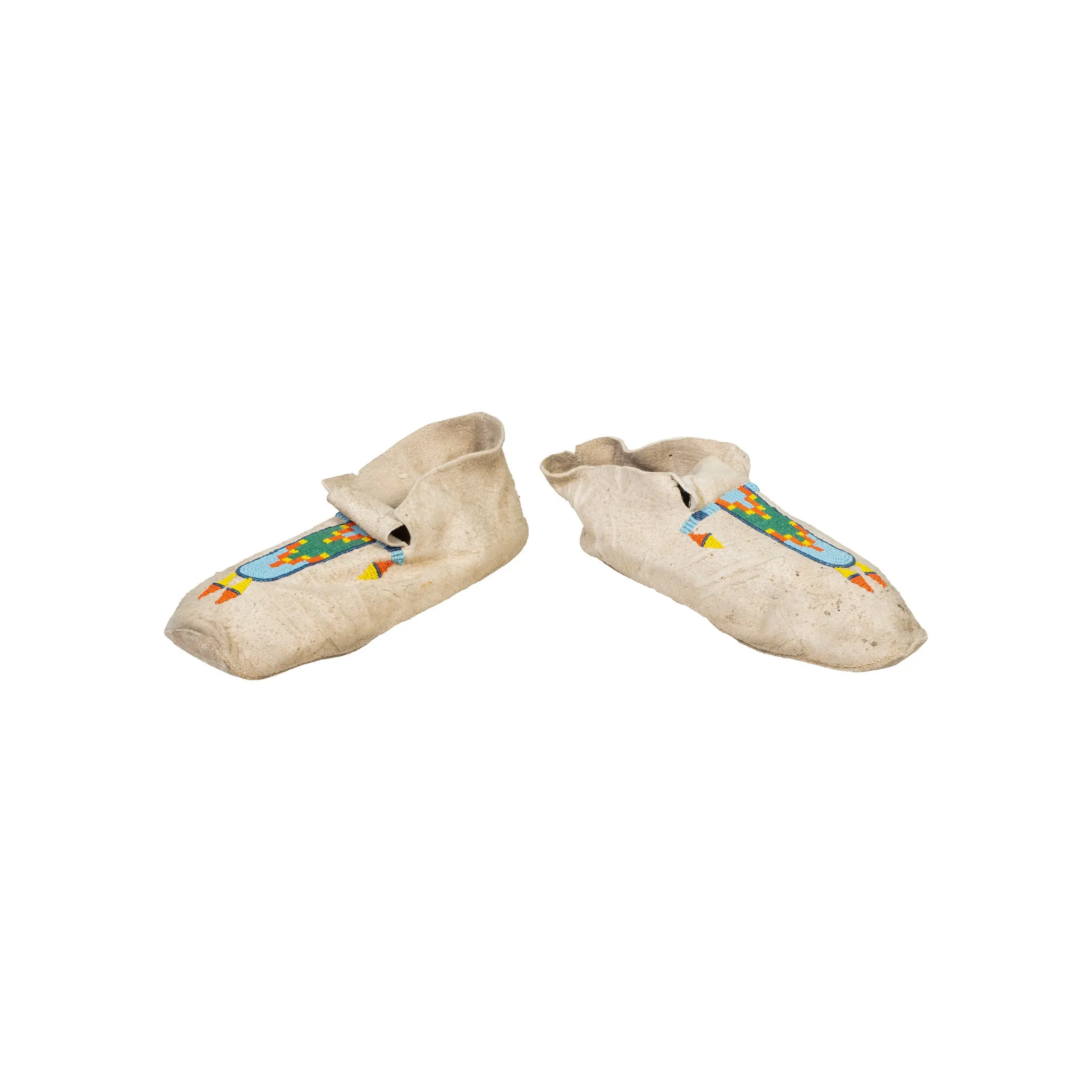 Crow Ladies Moccasins
