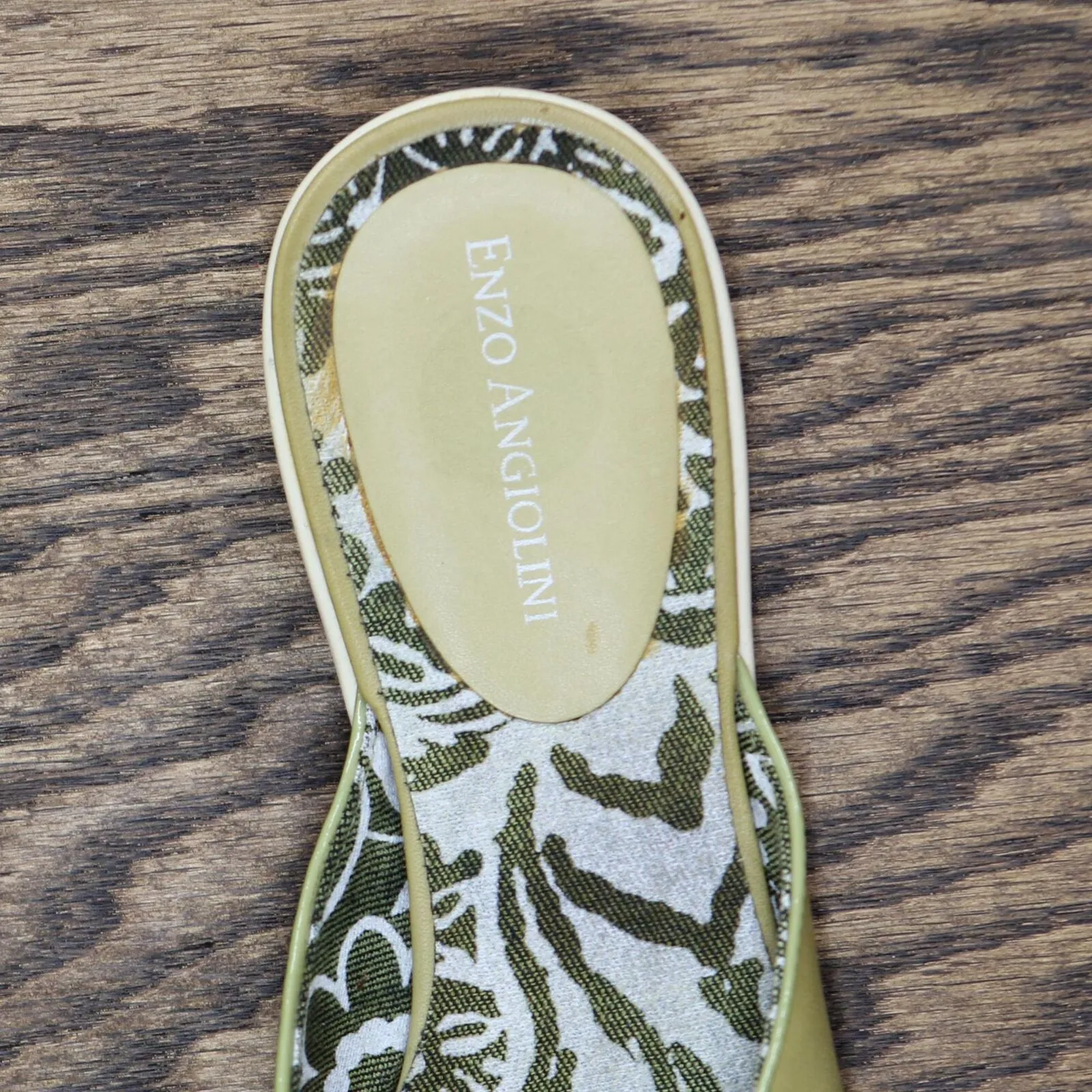 Enzo Angiolini Womens Vintage Slip On Sandals 1673fb373beee1 Green 6M