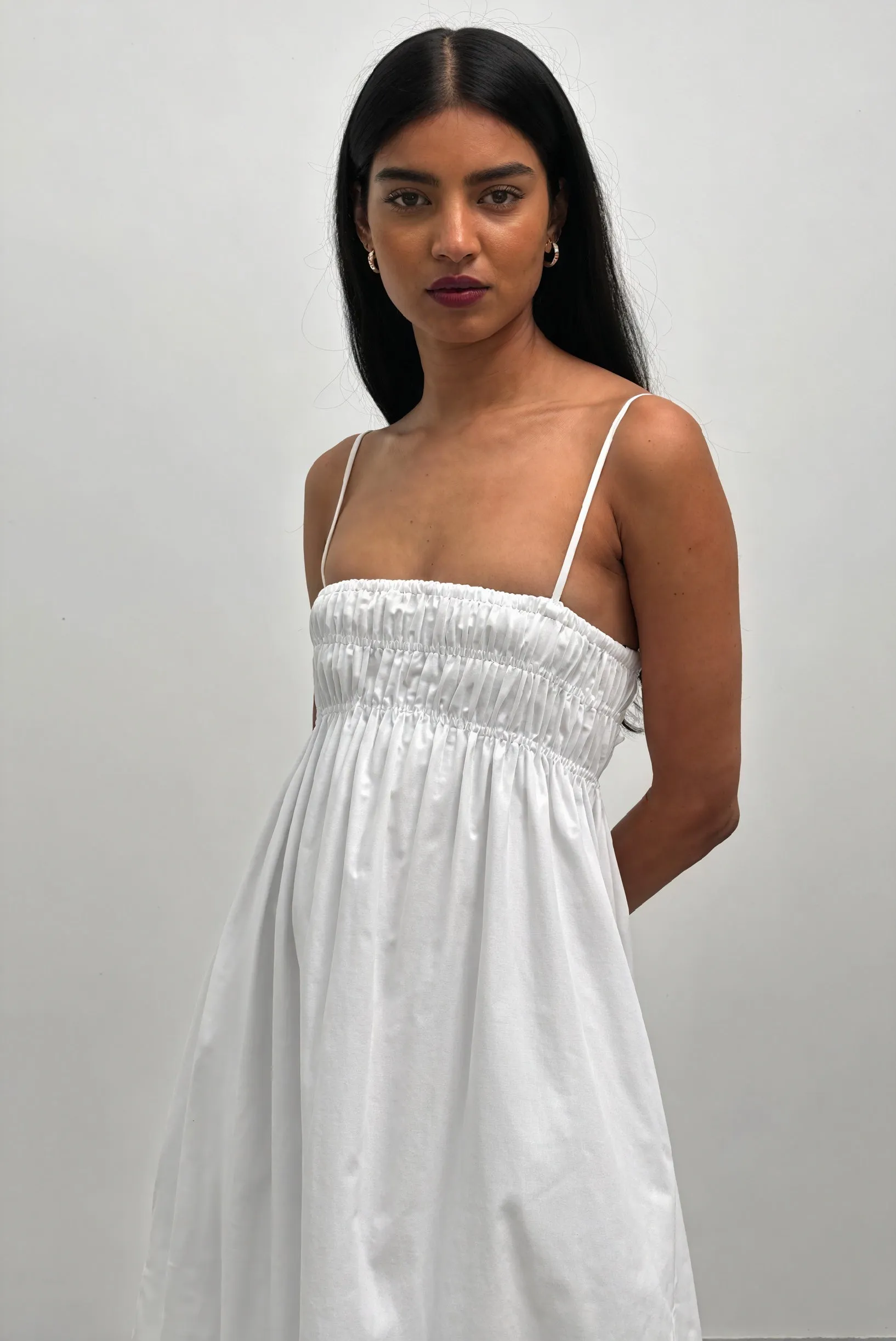 Flowing Maxi Dress with Pockets