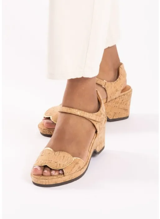 L'Amour Des Pieds Marora Sandal
