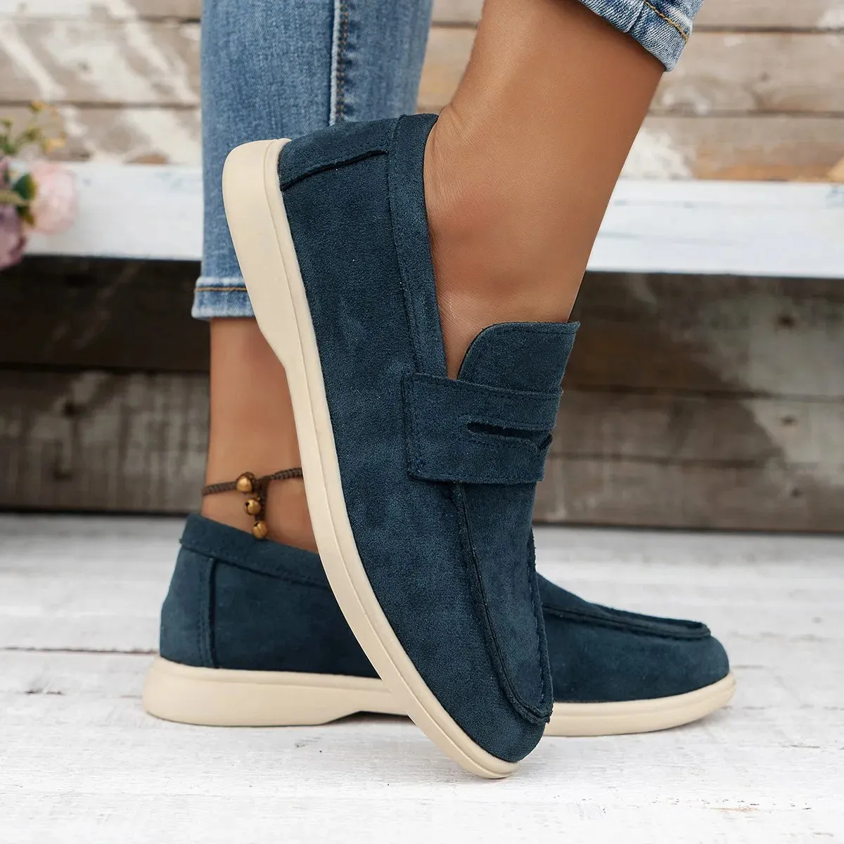 Luxa Loom Women's Suede Comfort Moccasins