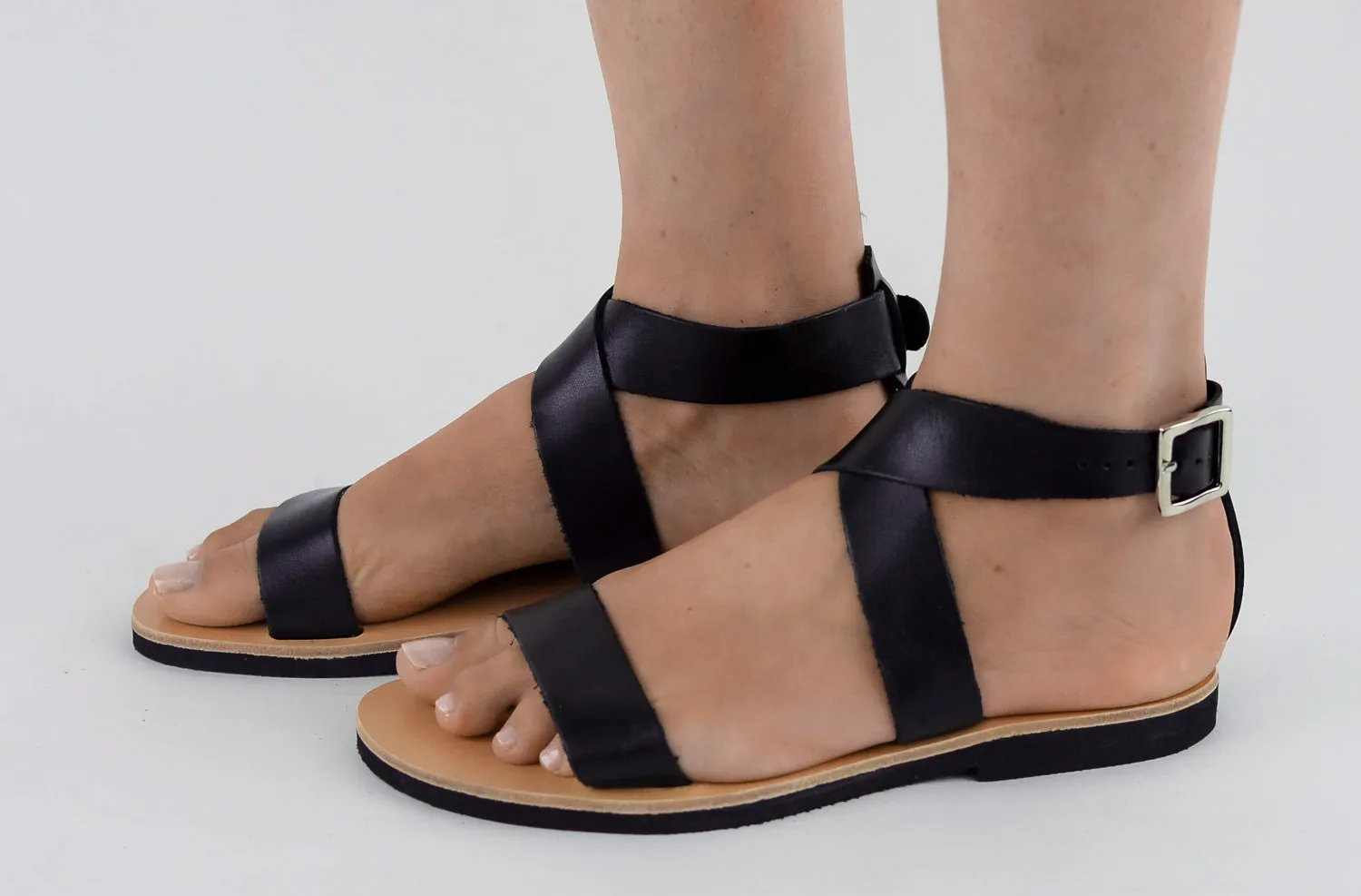LYSSA BLACK LEATHER SANDALS