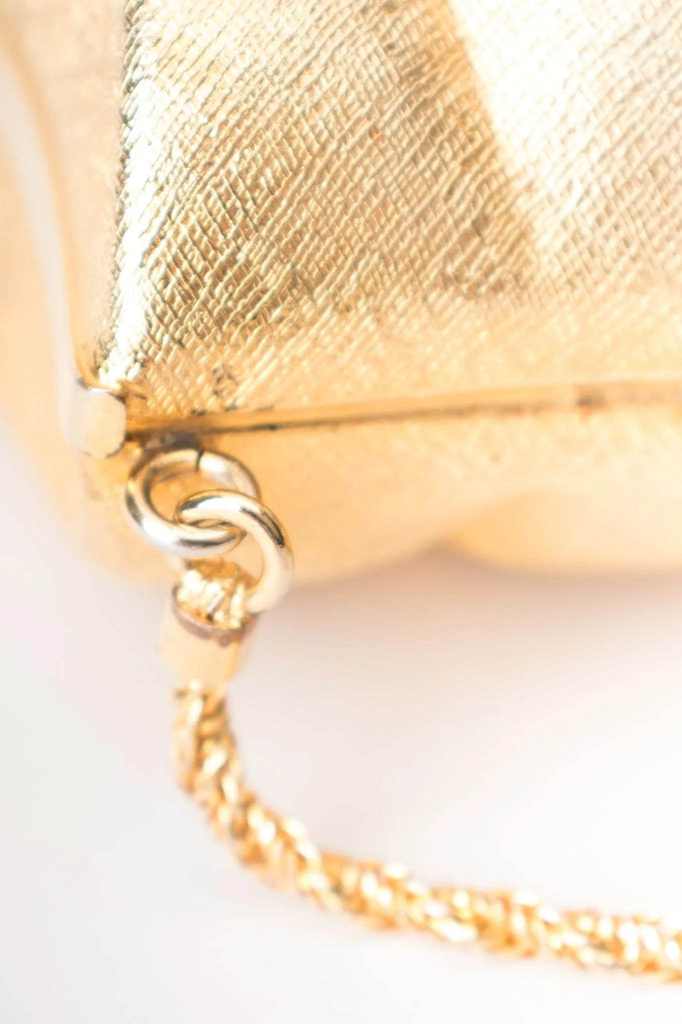 Metal Horn Shell Bag