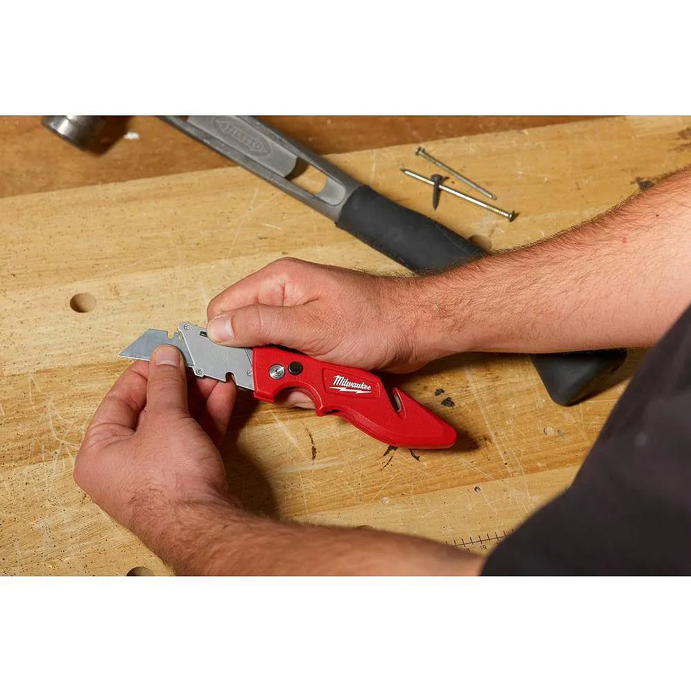 Milwaukee 48-22-1901 FASTBACK Flip Utility Knife