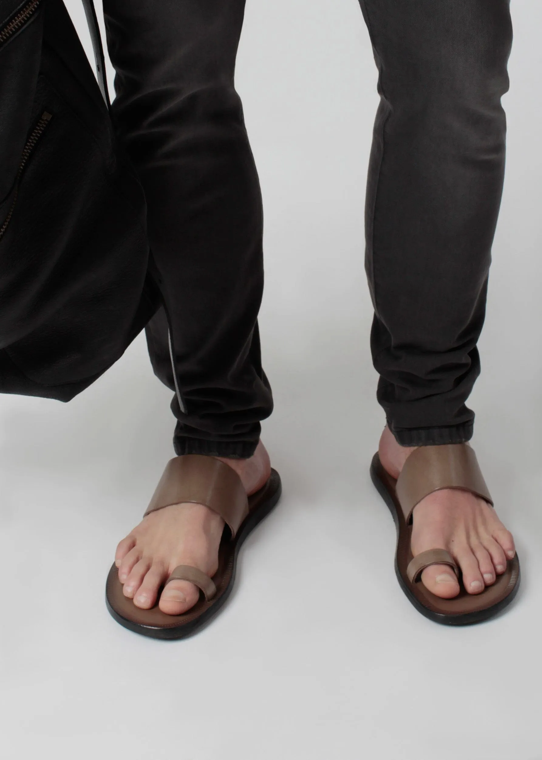 PREMIUM LEATHER SANDALS