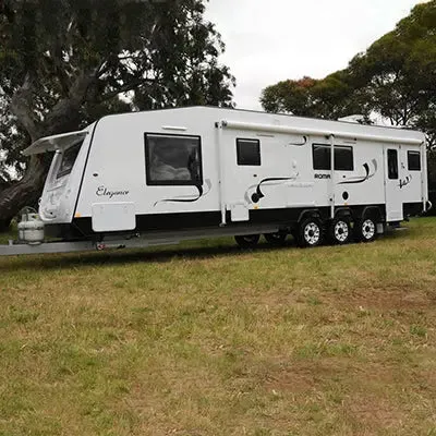 Redfoot Hydraulic Flip Levelling System with Remote for Caravans