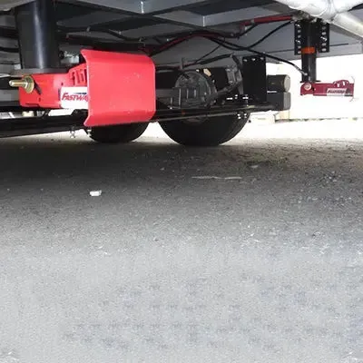Redfoot Hydraulic Flip Levelling System with Remote for Caravans