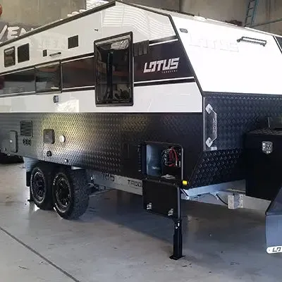 Redfoot Hydraulic Flip Levelling System with Remote for Caravans