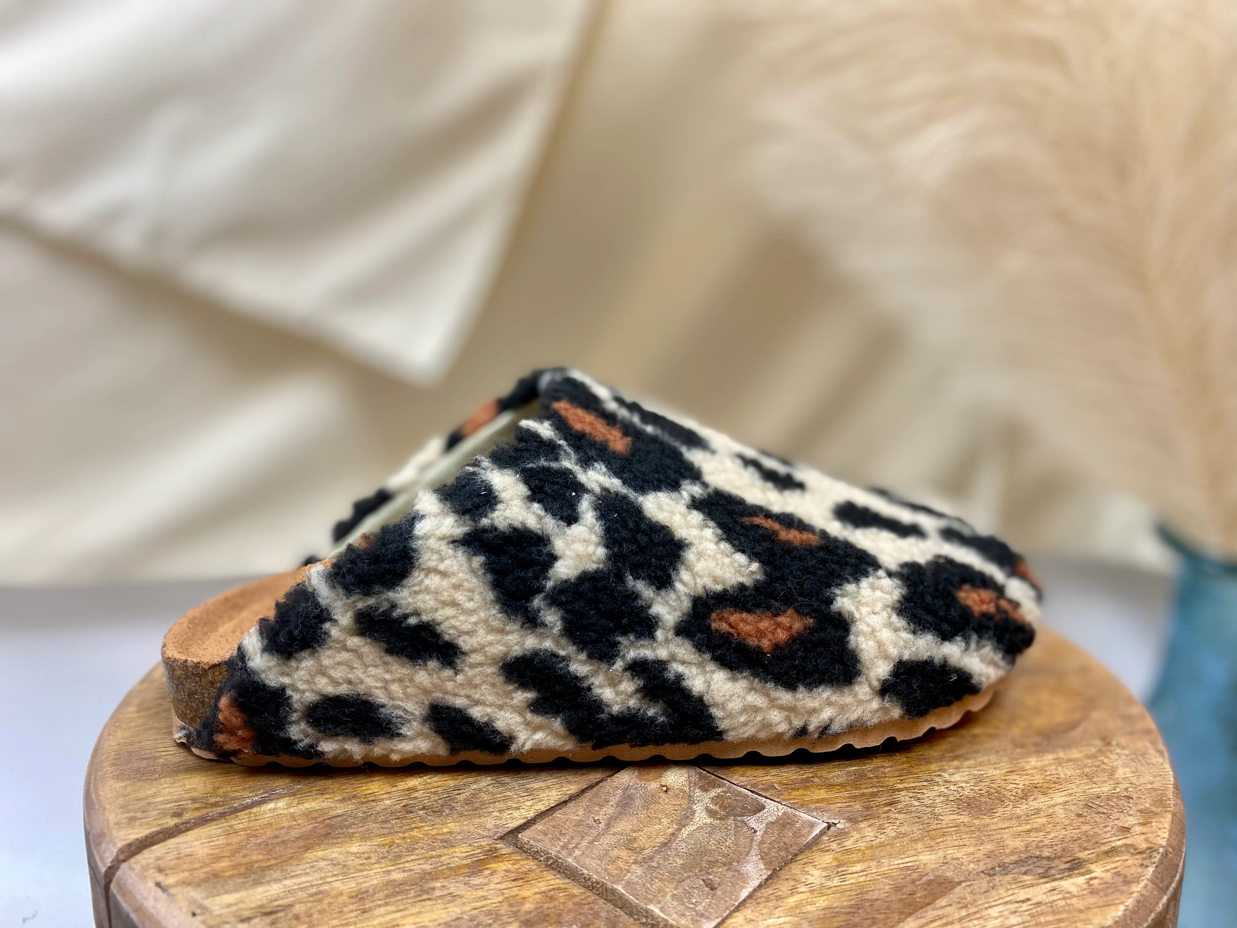 Sherpa Cozy Slips