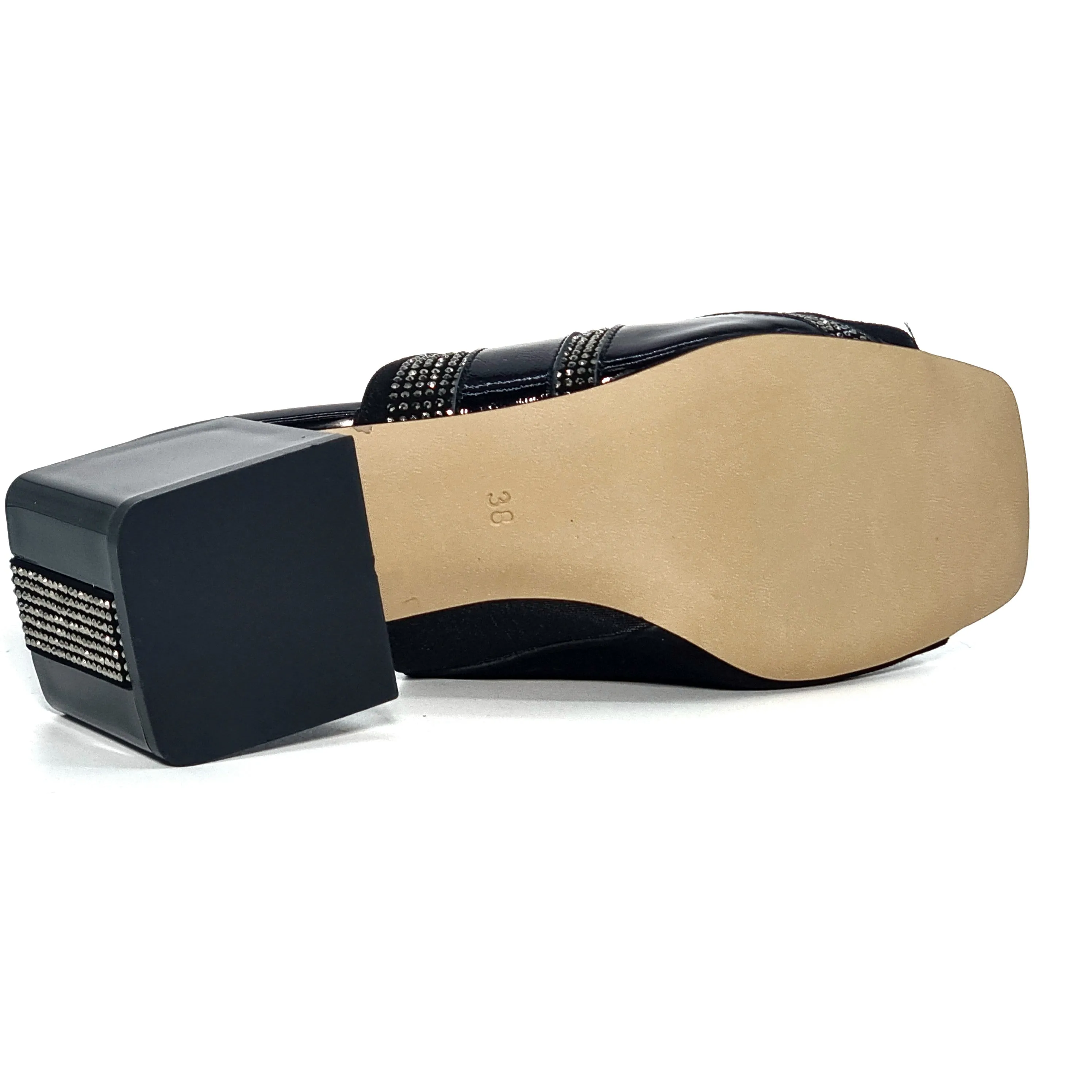 Slip-On Sandals - 5479