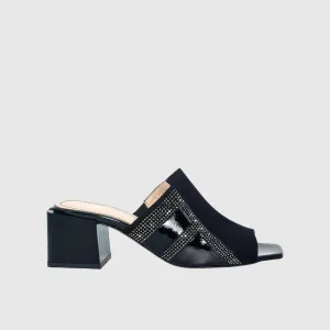 Slip-On Sandals - 5479