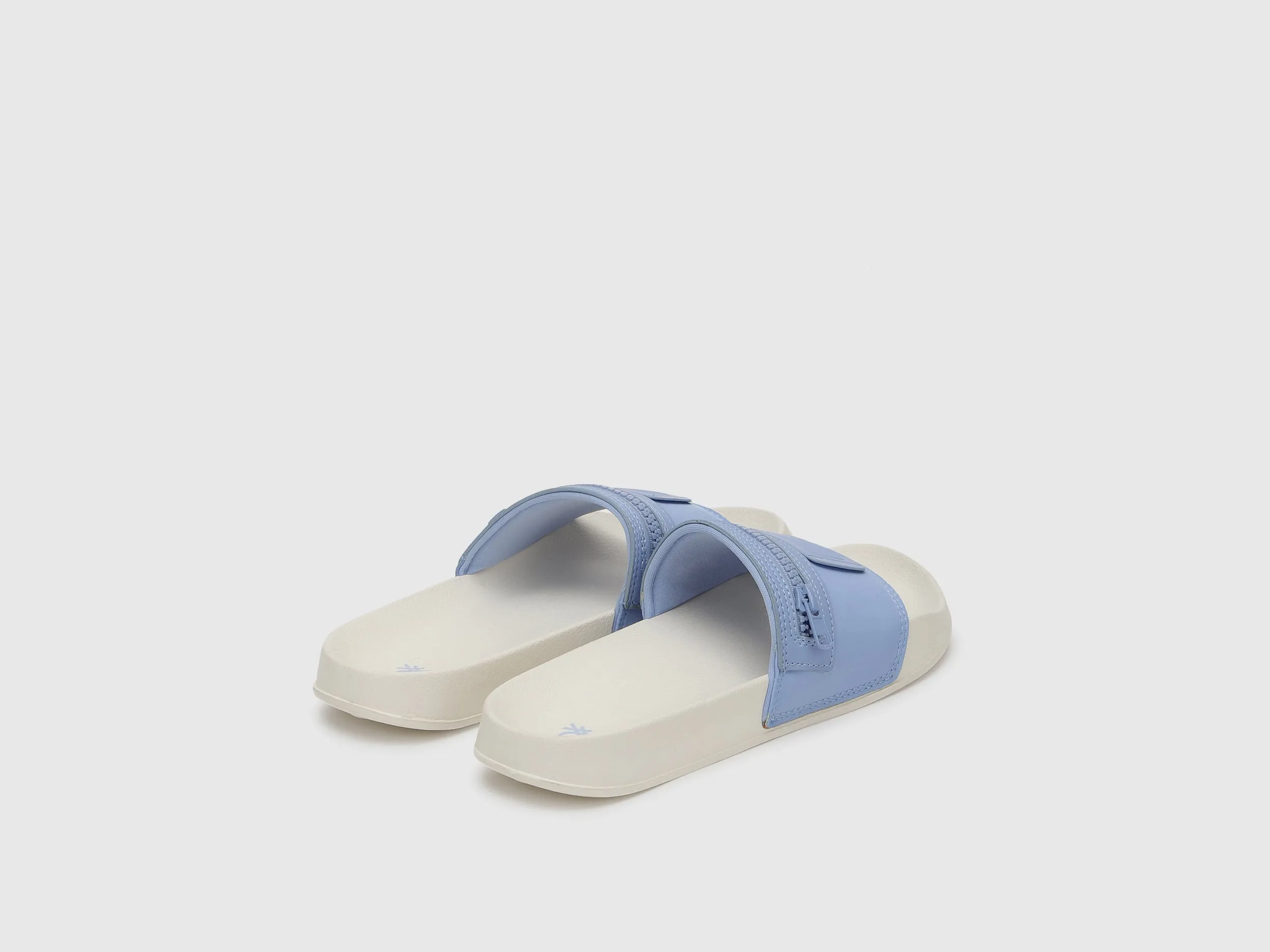 Solid Pattern Casual Slippers