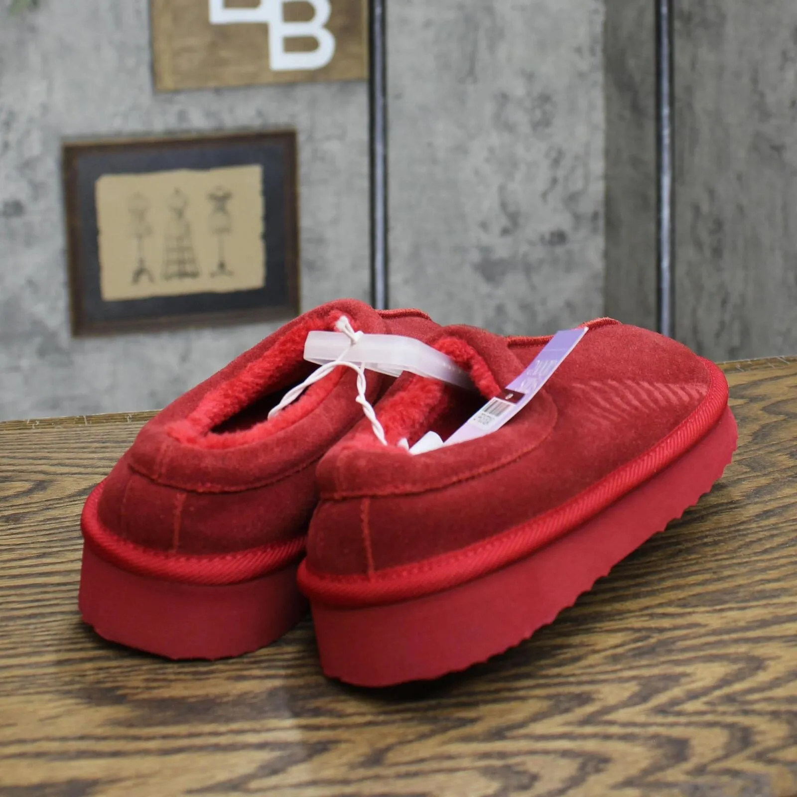 Stars Above Women's Amira Suede Clog Slippers 88498410 Cherry Red 5M