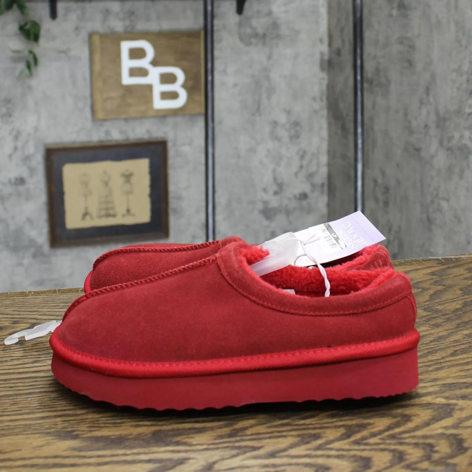 Stars Above Women's Amira Suede Clog Slippers 88498410 Cherry Red 5M