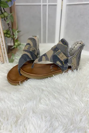 Very G Journey Sandal •Camo•