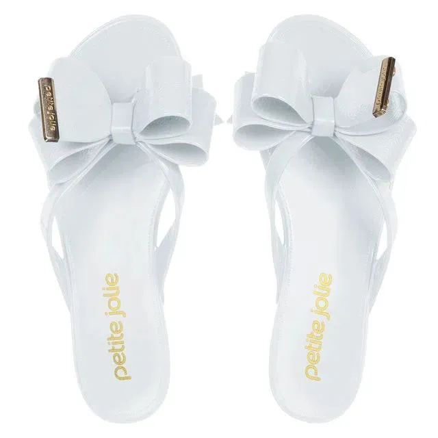 WHITE NASSAU SANDAL